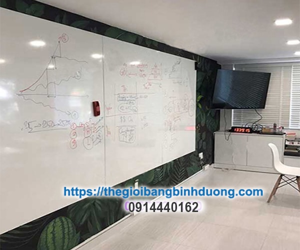 Sản xuất bảng từ kích thước lớn